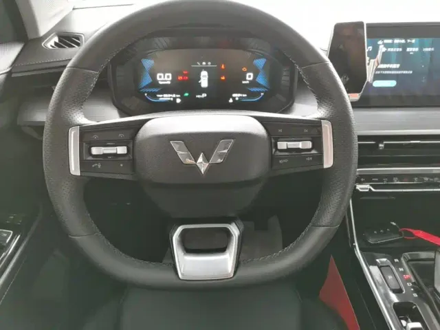 Wuling Asta — Фото автомобиля 10