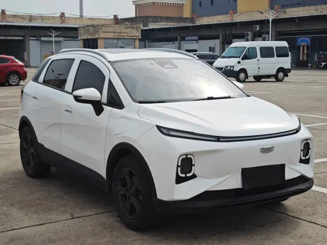 Geely Geometry E Firefly — Фото автомобиля 3