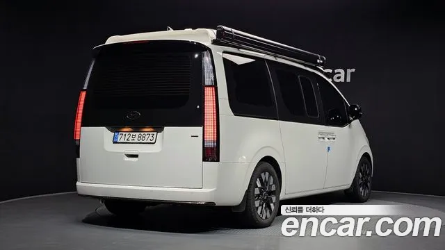 Hyundai Staria — Фото автомобиля 2