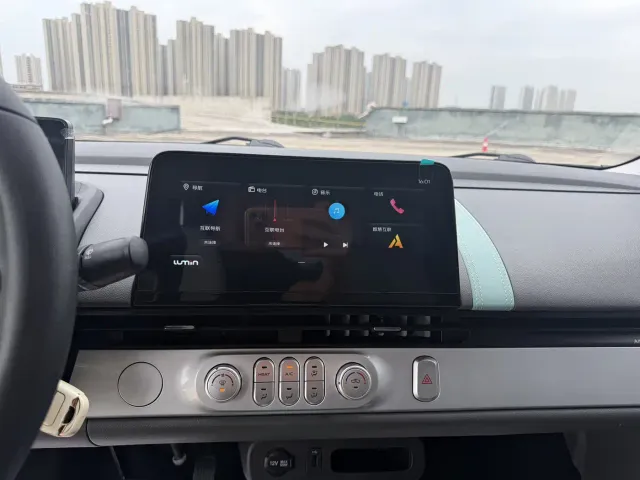 Changan Lumin — Фото автомобиля 7
