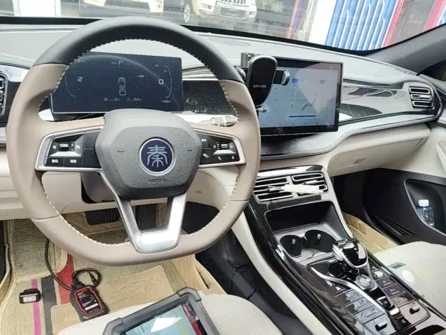 BYD Qin PLUS — Фото автомобиля 9