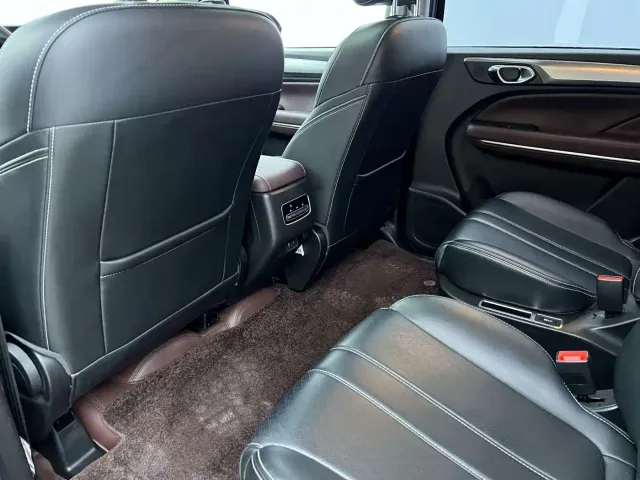 GAC Trumpchi M6 — Фото автомобиля 16
