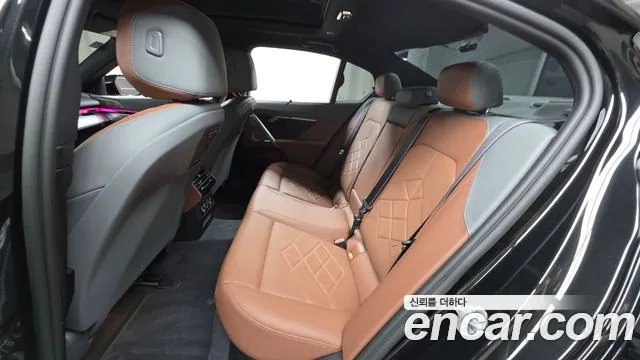 BMW 5-Series 5 серия (G60) 530i xDrive M Sport Pro Special Edition — Фото автомобиля 10