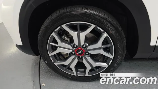 Kia Seltos Seltos Бензин 1.6 турбо 2WD — Фото автомобиля 5
