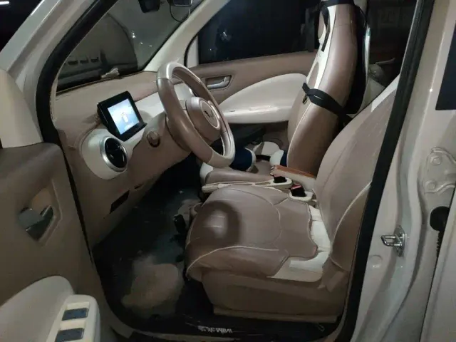 Wuling Hongguang Mini EV — Фото автомобиля 11