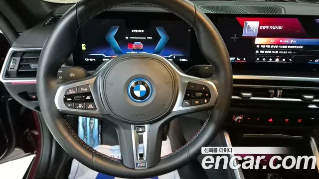 BMW i4 — Фото автомобиля 11