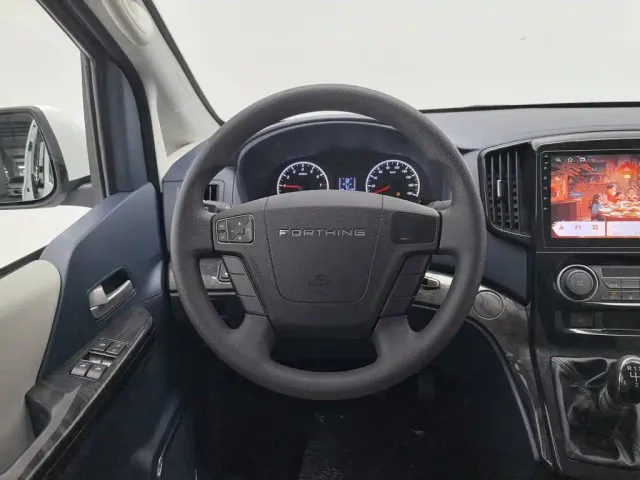 Forthing Lingzhi PLUS — Фото автомобиля 11