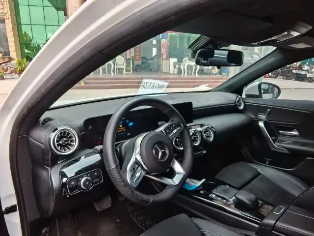 Mercedes-Benz A-Class — Фото автомобиля 4