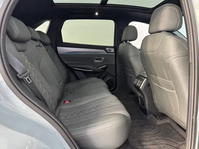 BYD Song L DM-i — Фото автомобиля 12