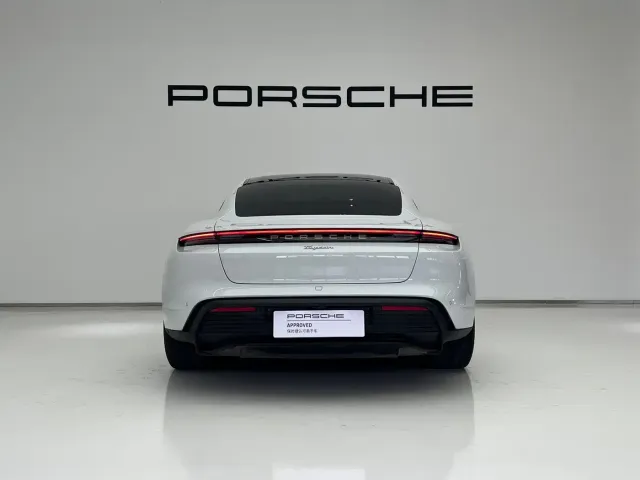 Porsche Taycan 2022 Taycan — Фото автомобиля 6