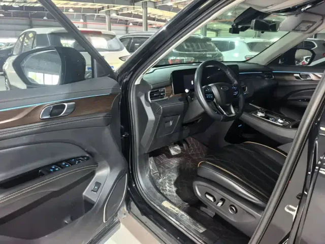 Ford Territory — Фото автомобиля 18