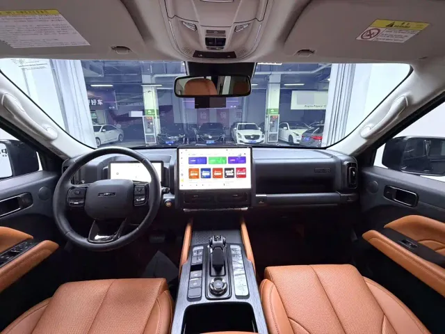 Haval H9 — Фото автомобиля 6