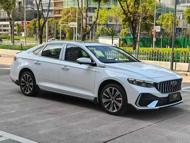 Geely Xingrui — Фото автомобиля 3