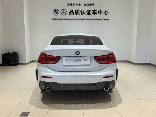 BMW 1 Series — Фото автомобиля 13