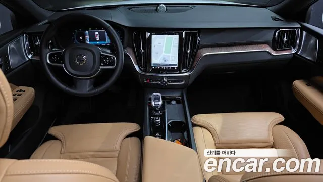 Вольво V60 V60 Cross Country 2 поколение B5 Ultimate AWD — Фото автомобиля 7