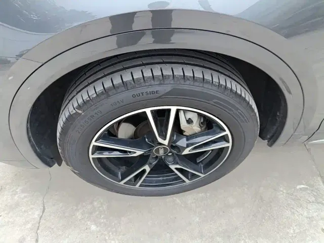 Audi Audi Q5L 2022 40T Fashion Dynamic — Фото автомобиля 22
