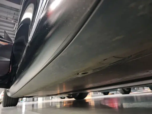 Tesla Model 3 — Фото автомобиля 21