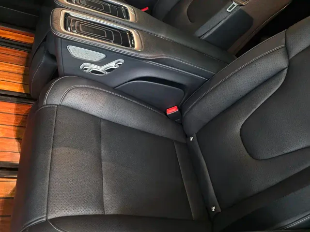 Mercedes-Benz V-Class — Фото автомобиля 9