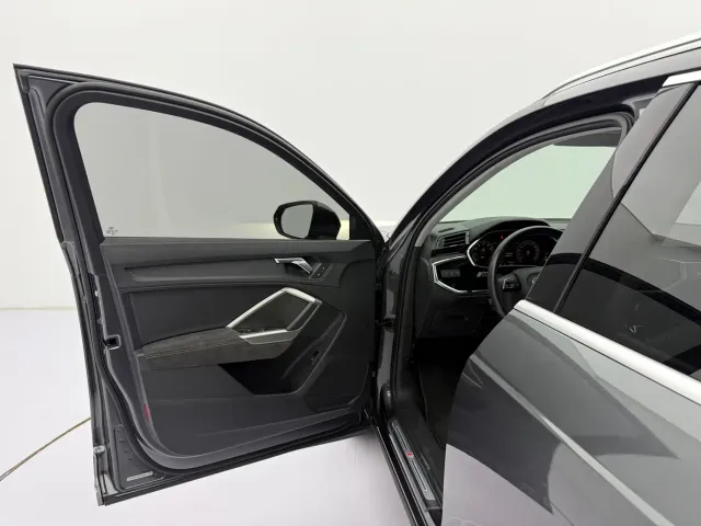 Audi Q3 — Фото автомобиля 21