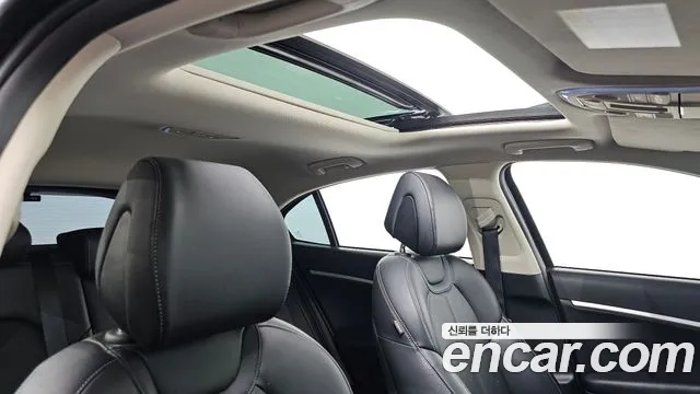 Genesis G70 The New Shooting Brake — Фото автомобиля 18