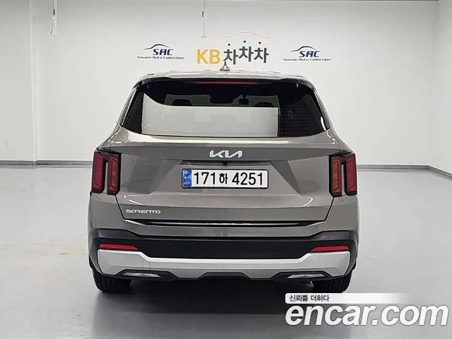 Kia Sorento — Фото автомобиля 3
