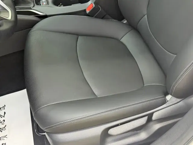 Toyota Corolla — Фото автомобиля 12