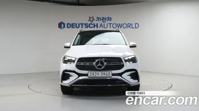 Mercedes-Benz GLE-Class — Фото автомобиля 3