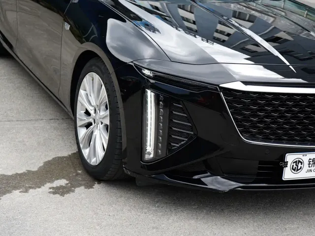 Cadillac CT6 — Фото автомобиля 10