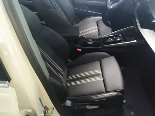 Audi Audi A3 2022 Sportback 35 TFSI Style Sport — Фото автомобиля 24