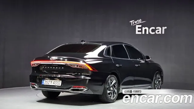 Hyundai Grandeur Premium — Фото автомобиля 2
