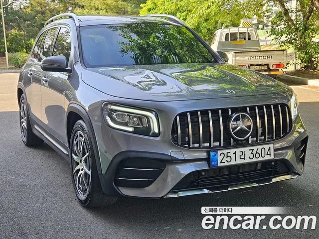 Mercedes-Benz GLB-Class — Фото автомобиля 2