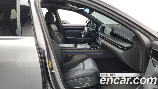 Genesis G90 Бензин 3.5 турбо AWD — Фото автомобиля 11