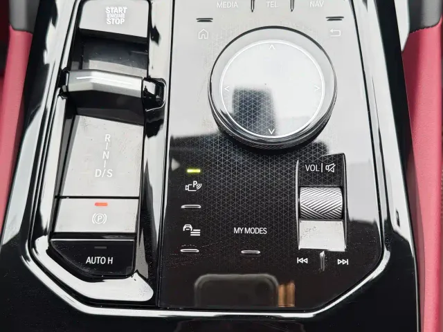 BMW 5 Series — Фото автомобиля 9
