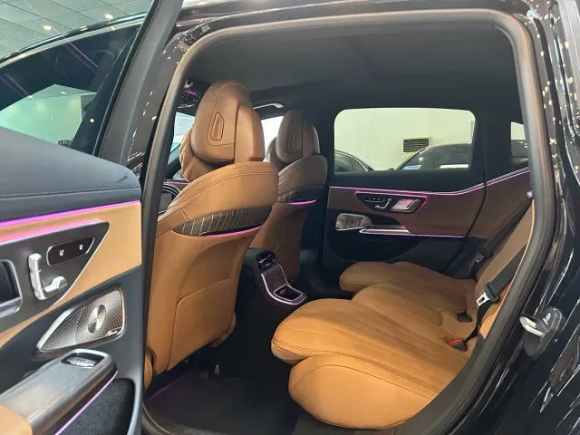 Mercedes-Benz E-Class — Фото автомобиля 10