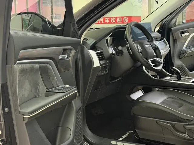 Haval H6 — Фото автомобиля 12