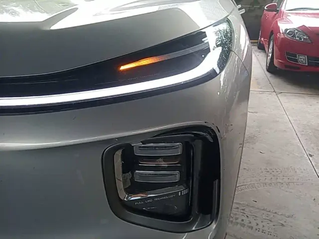Changan Qiyuan Q07 — Фото автомобиля 23