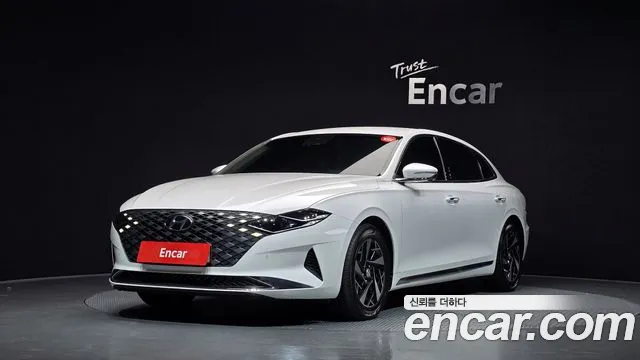 Фотография автомобиля — Hyundai Grandeur (New) Hybrid