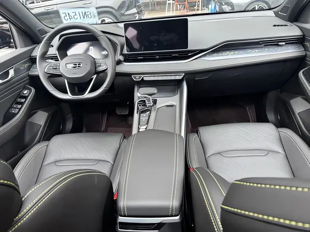 Geely Xingrui — Фото автомобиля 11