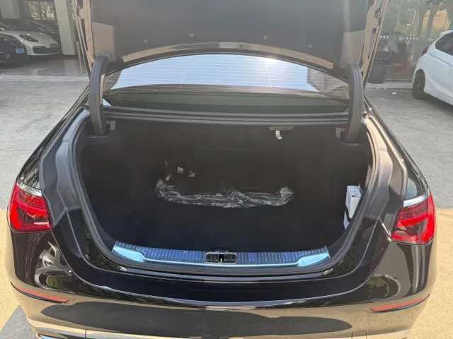 Mercedes-Benz Maybach S-Class — Фото автомобиля 16