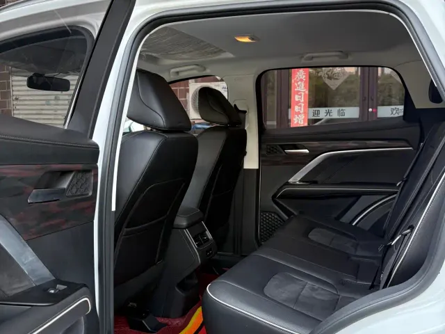 Haval H6 — Фото автомобиля 8