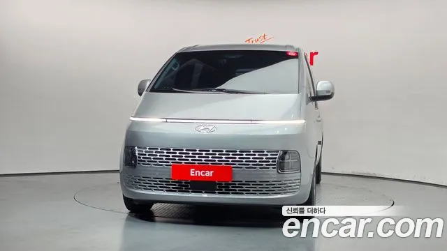 Hyundai Staria — Фото автомобиля 3