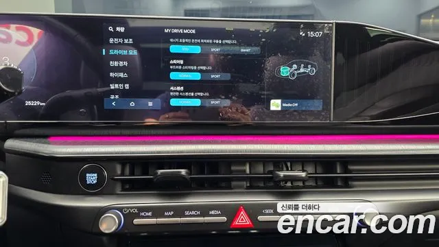 Hyundai Grandeur GN7 — Фото автомобиля 20