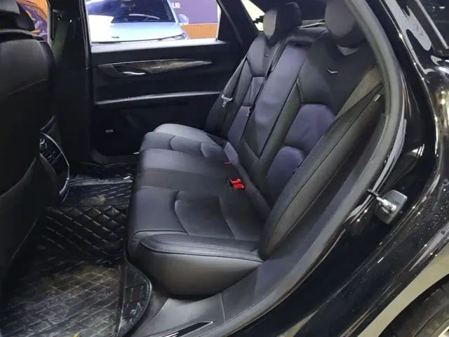 Cadillac CT6 — Фото автомобиля 16