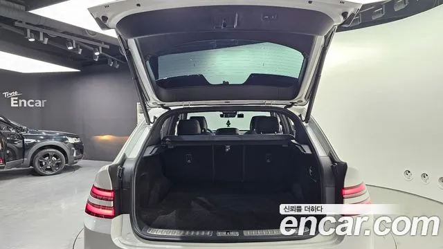 Genesis GV80 — Фото автомобиля 20