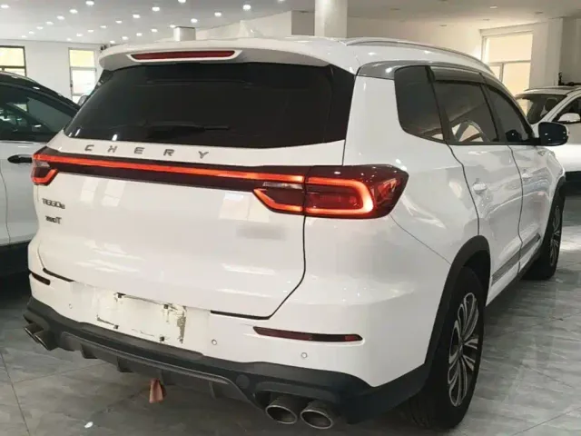 Chery Tiggo 8 — Фото автомобиля 6