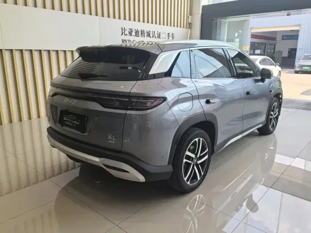 BYD Song L DM-i — Фото автомобиля 13