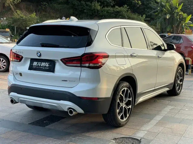 BMW X1 — Фото автомобиля 5