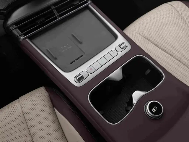 BYD Seal 07 DM-i — Фото автомобиля 11