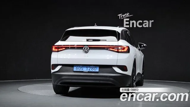 Volkswagen ID.4 — Фото автомобиля 3