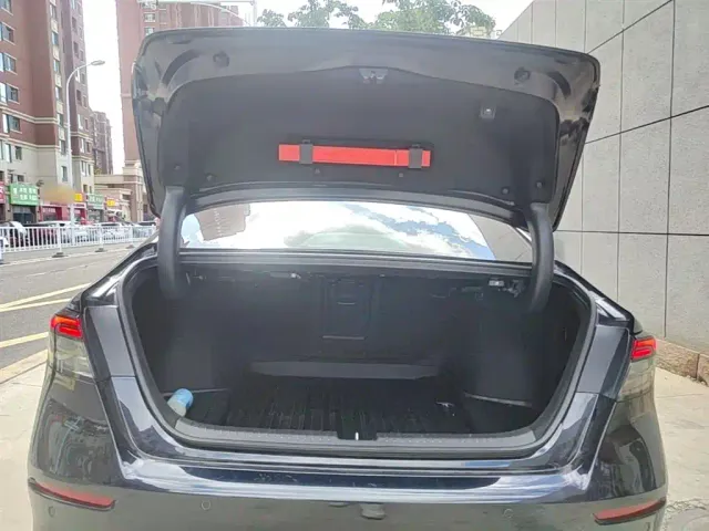 Honda Accord — Фото автомобиля 18